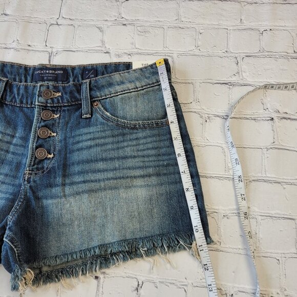 NWT Lucky Brand Woman’s Blue The Cut Off Jean shorts - Picture 5 of 8